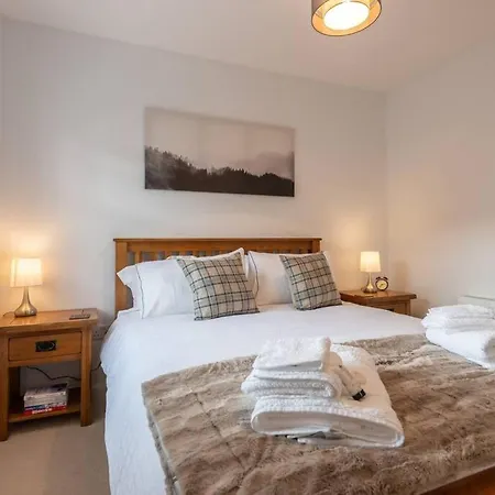 Stylish & Modern Apartment Inverness Exterior photo