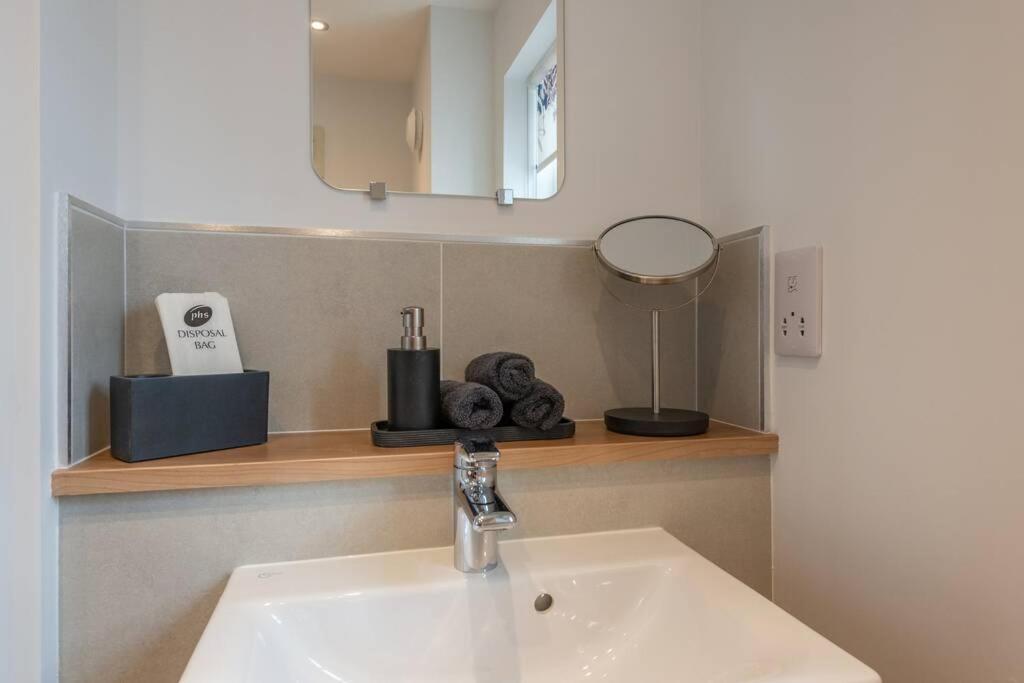 Stylish & Modern * Inverness
