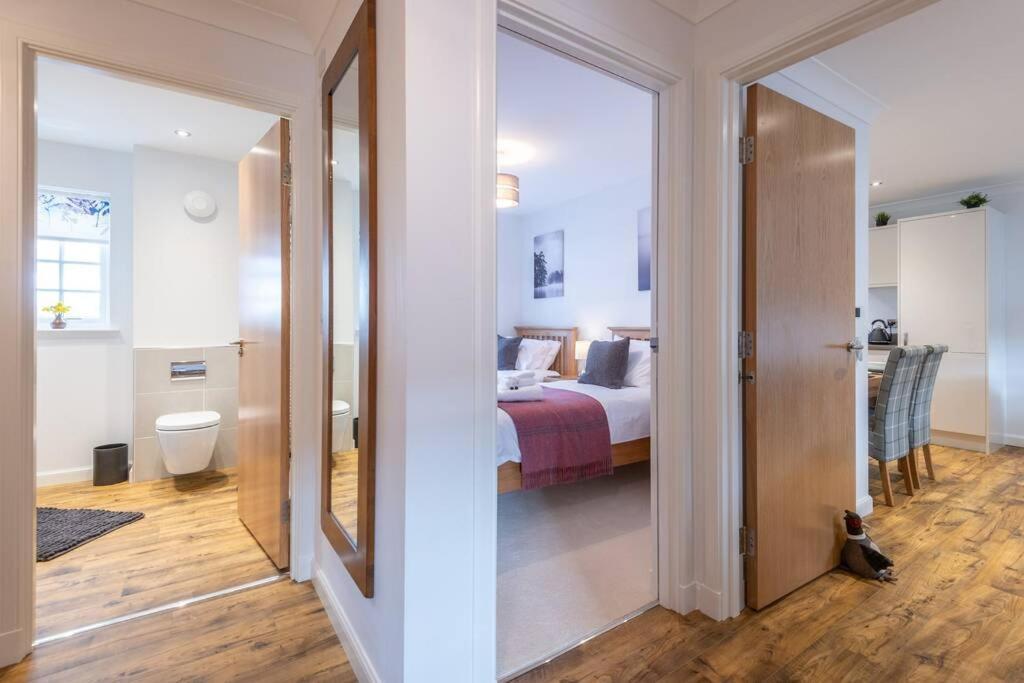 Stylish & Modern Apartment Inverness